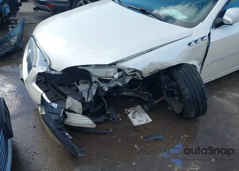 2008 Buick Lucerne Cxl z USA, uszkodzony, nr VIN 1G4HD572X8U129469